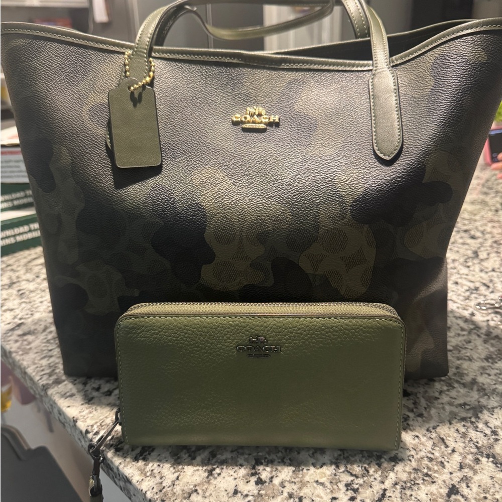 Coach Olive Camouflage Tote and Wallet Set